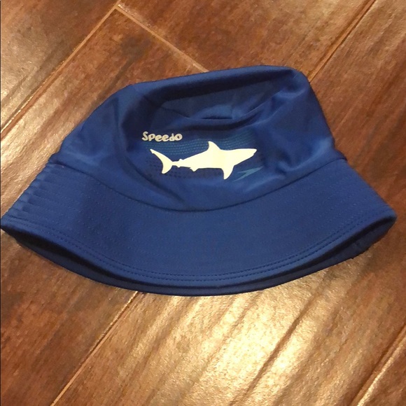 speedo kids hat